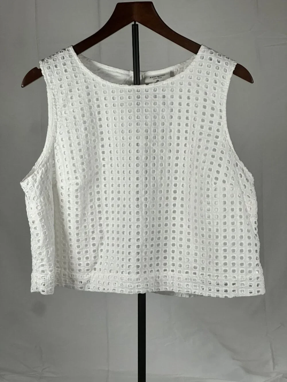 Kate Spade Eyelet Top XL White Cotton Back Keyhole Sleeveless